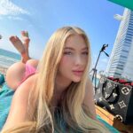 Эскортница