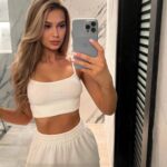 Девушка на час