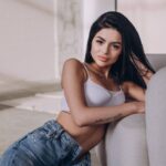 Эскортница